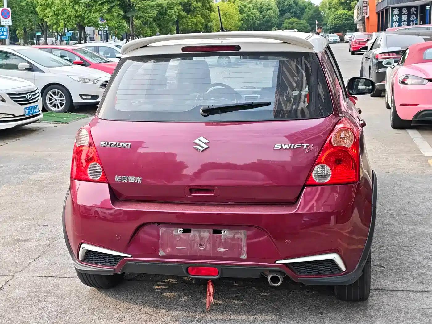 2013 Swift 1.5L Automatic Standard Edition — миниатюра 5