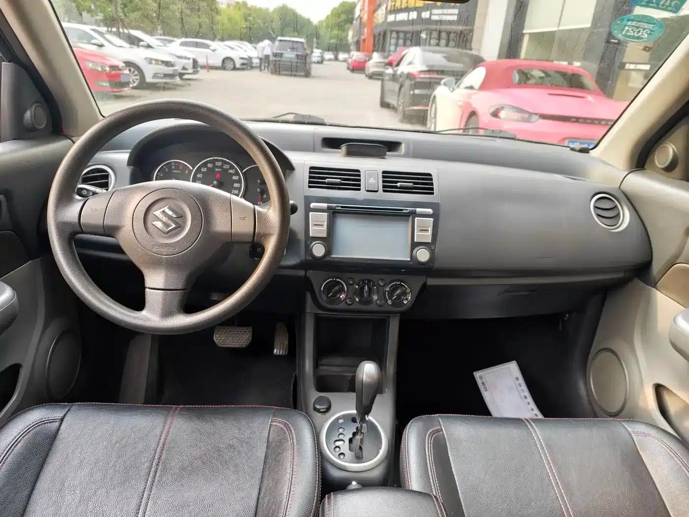2013 Swift 1.5L Automatic Standard Edition — миниатюра 9