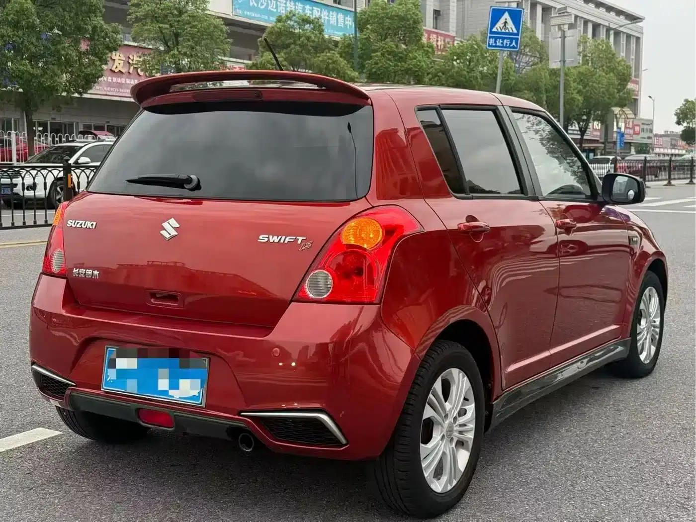2013 Swift 1.5L Automatic Standard Edition — миниатюра 7
