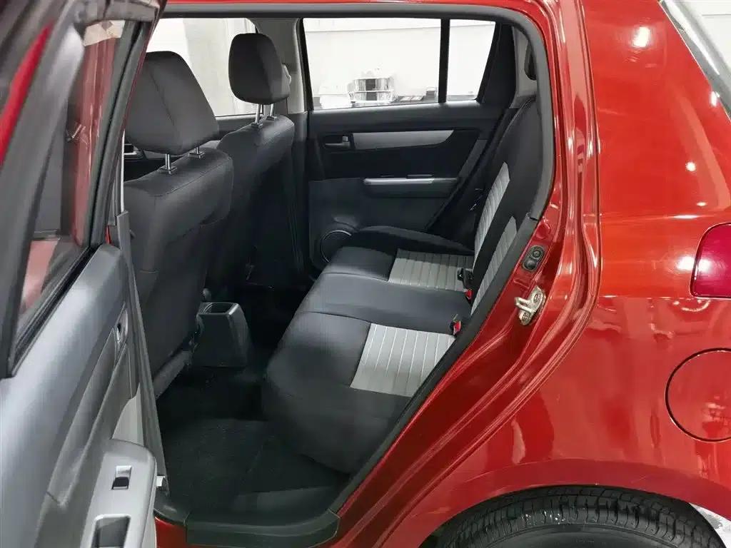 2014 Swift 1.3L Manual Standard Edition — миниатюра 15