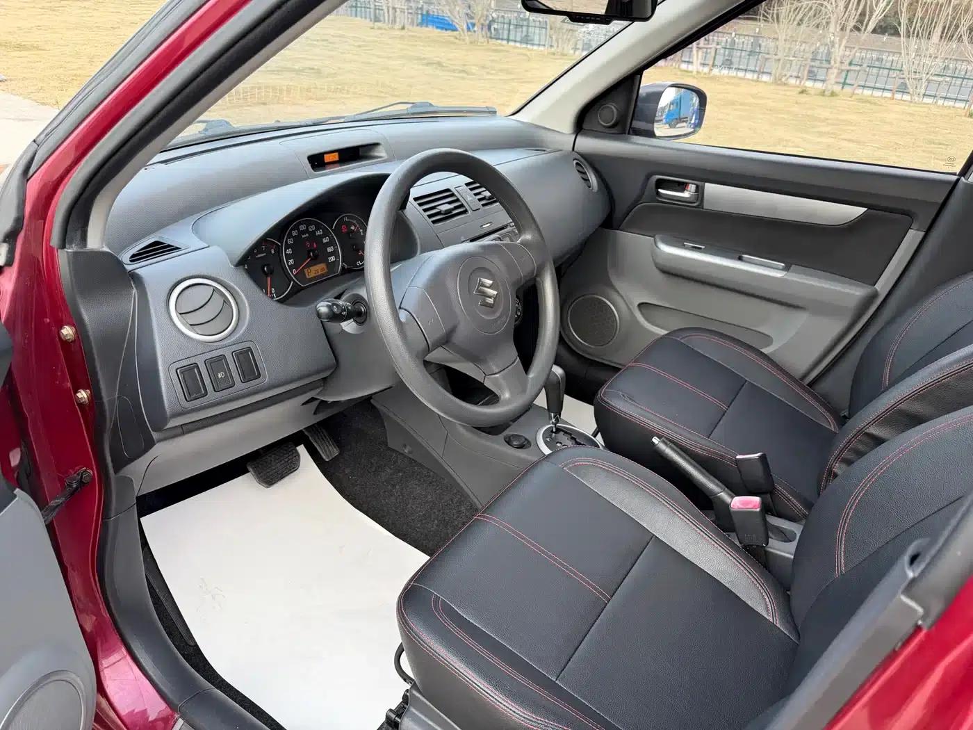 2013 Swift 1.5L Automatic 20th Anniversary Limited Edition — миниатюра 11
