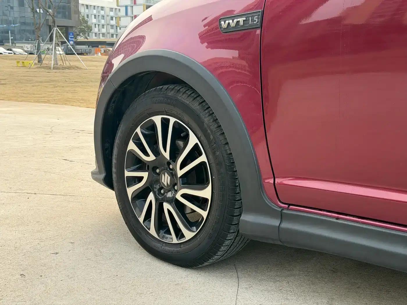 2013 Swift 1.5L Automatic 20th Anniversary Limited Edition — миниатюра 8