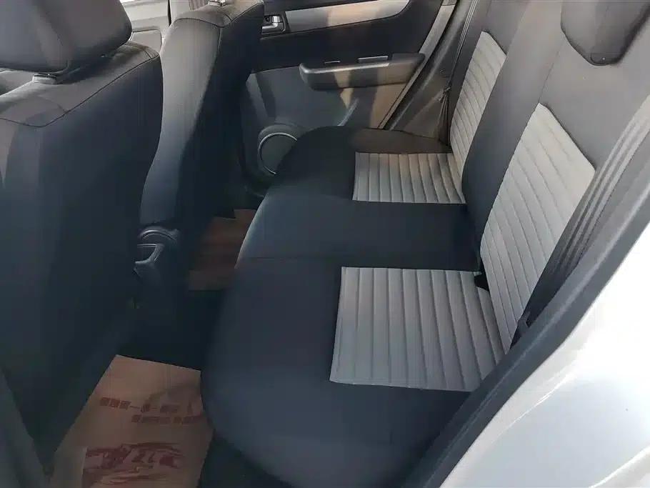 2013 Swift 1.5L Automatic Standard Edition — миниатюра 11