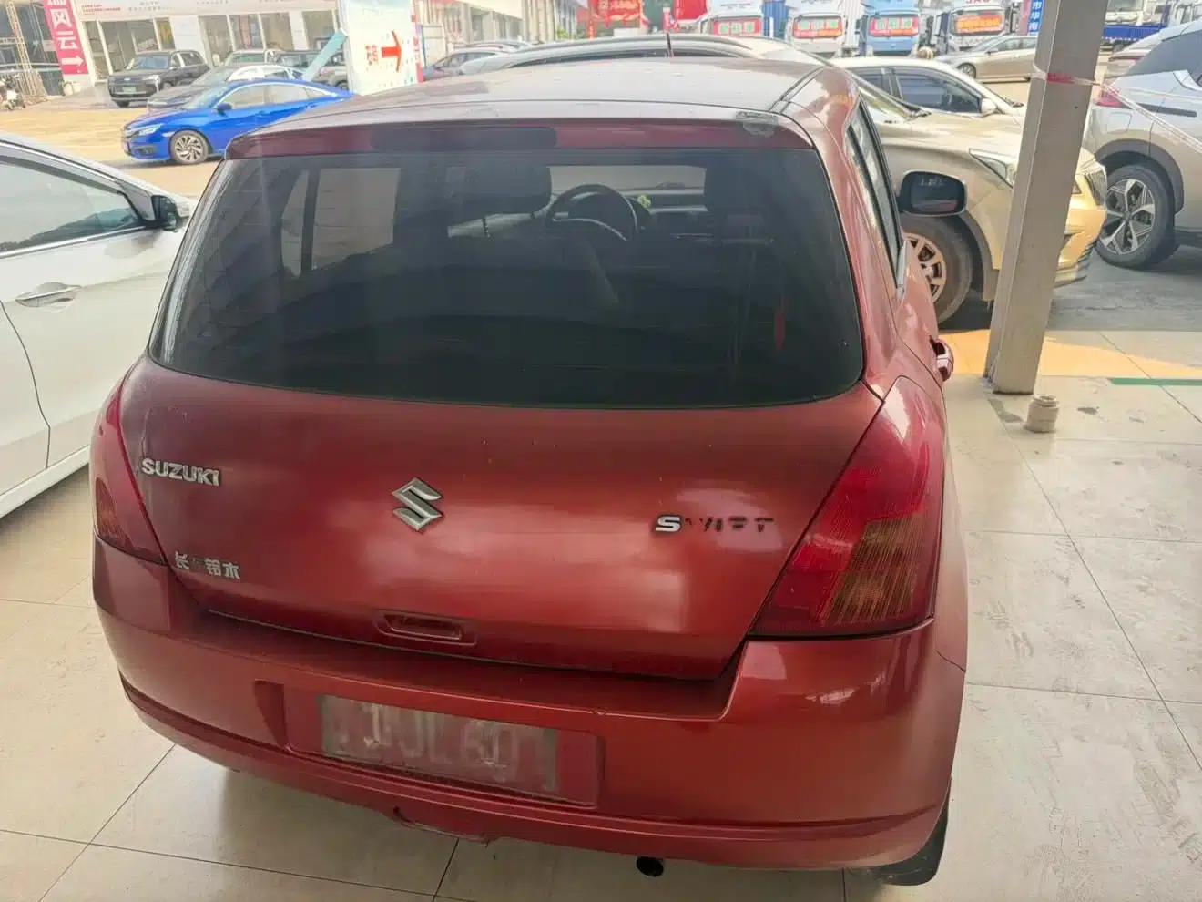 2009 Swift 1.3L Manual Value Edition — миниатюра 10