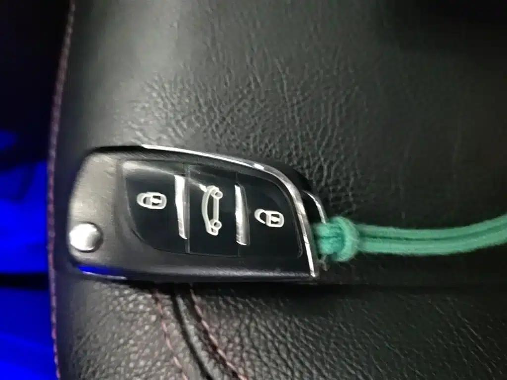 2015 Swift 1.5L Automatic Limited Edition — миниатюра 9
