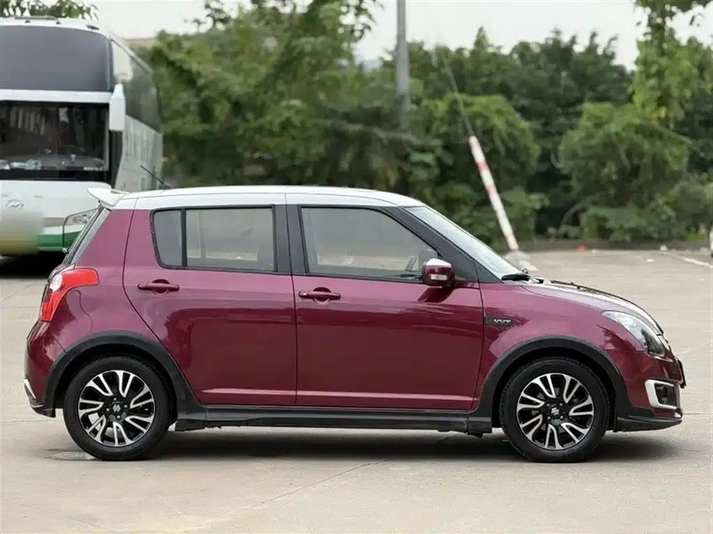 2013 Swift 1.5L Manual 20th Anniversary Limited Edition — миниатюра 11
