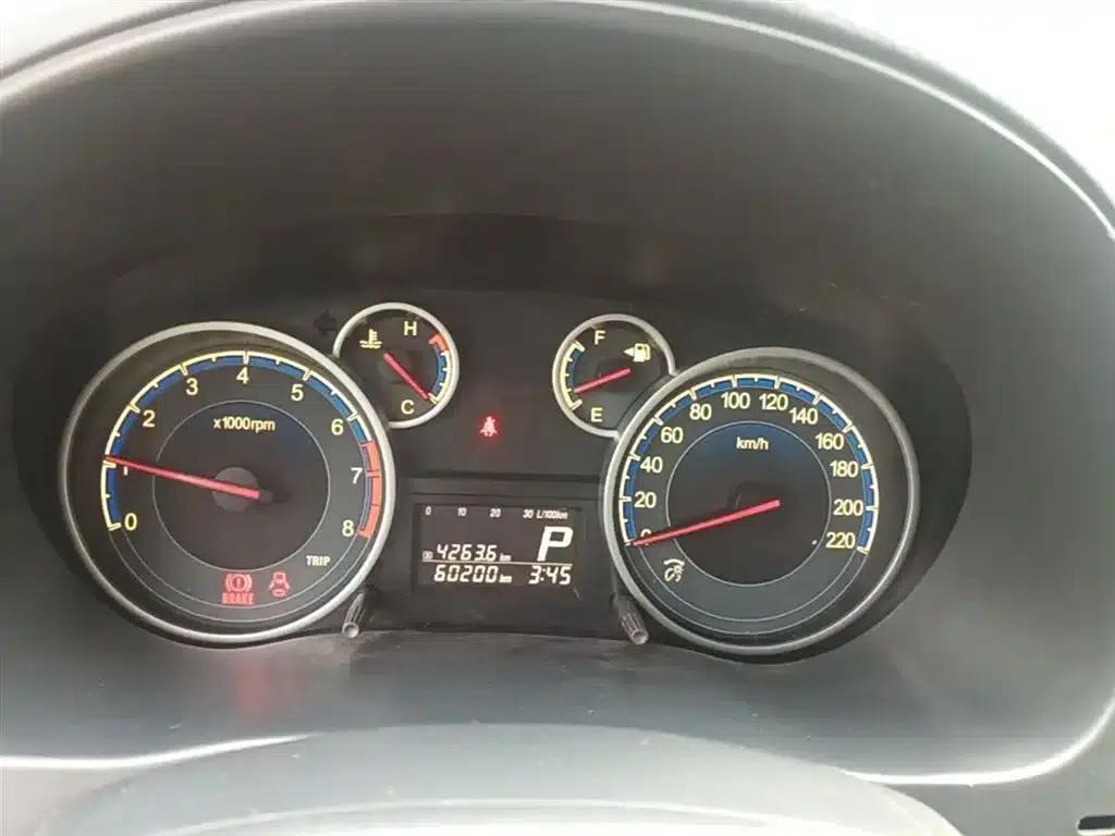SX4 2013 1.6L Automatic Cool Edition — миниатюра 12