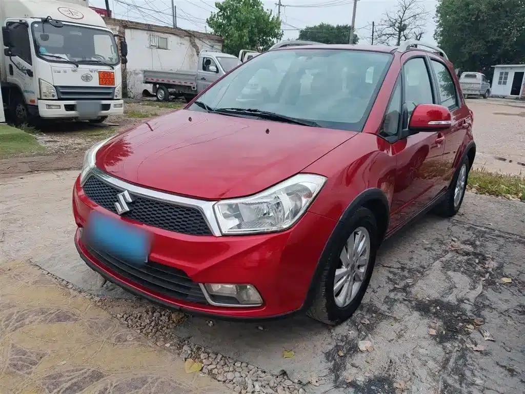 SX4 2013 1.6L Automatic Cool Edition — миниатюра 2
