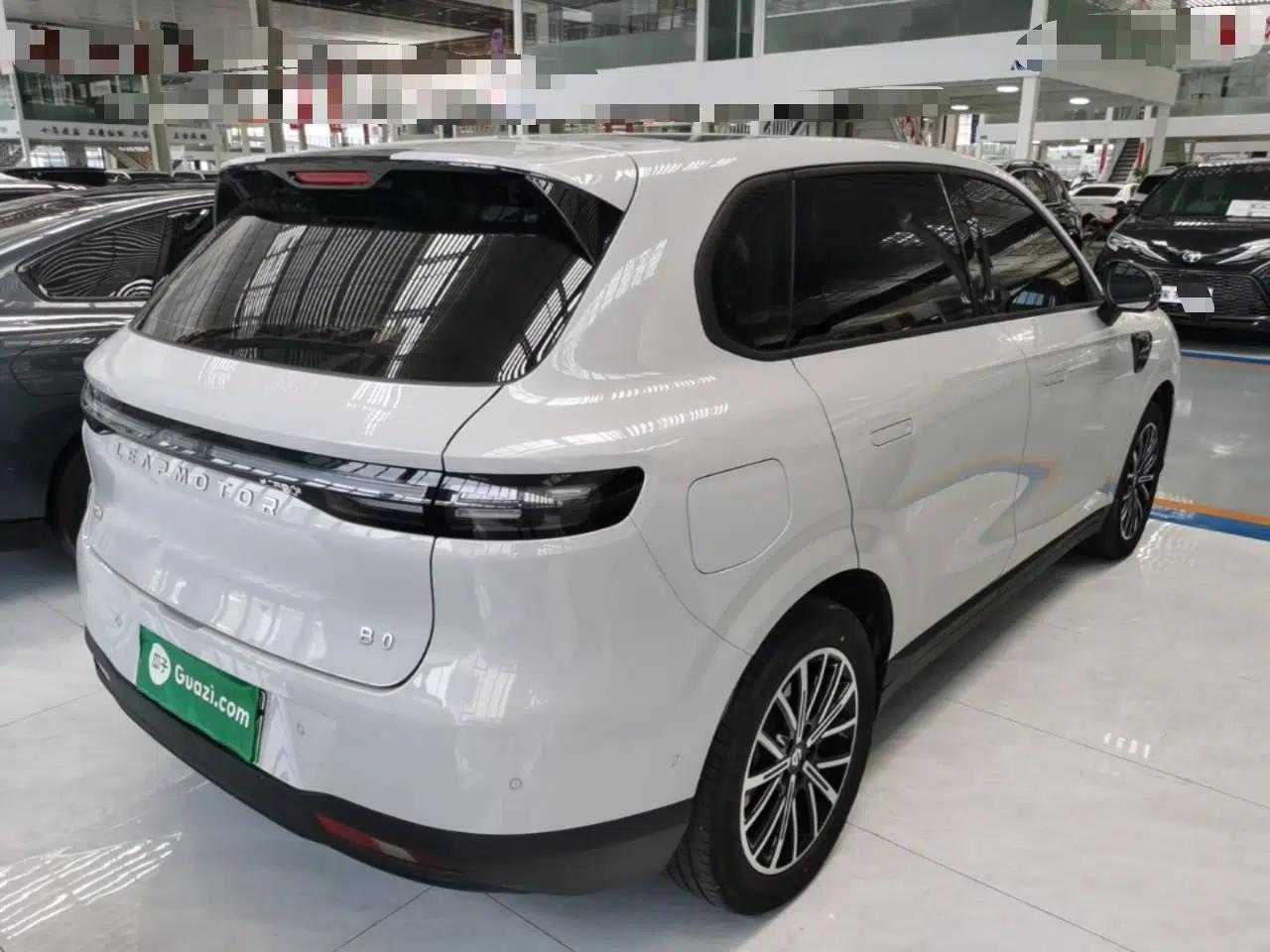 Leapmotor B10 2025 510 Joyful Edition — миниатюра 6