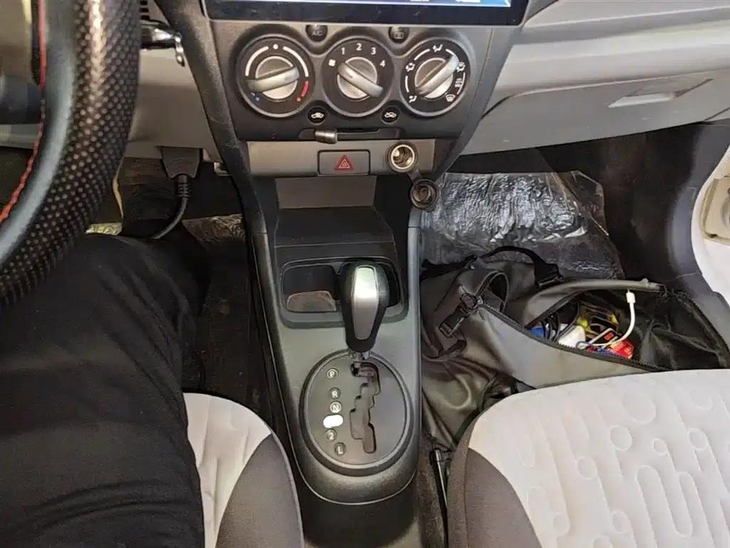 Alto 2013 1.0L Automatic Deluxe — миниатюра 14