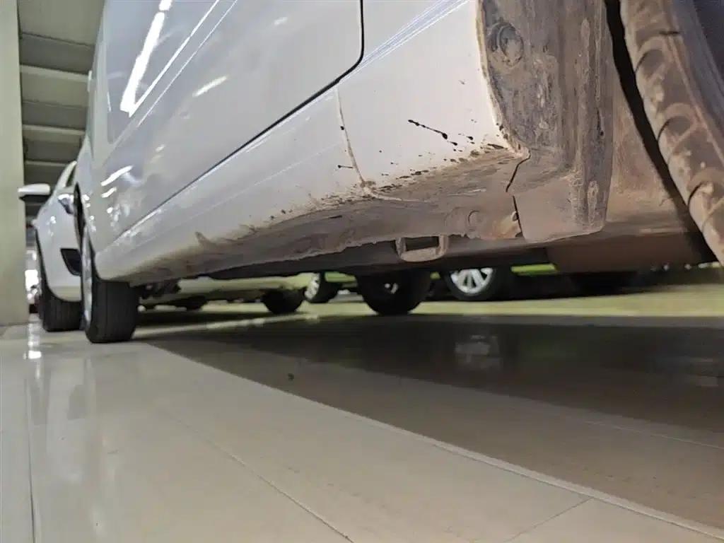 Alto 2013 1.0L Automatic Deluxe — миниатюра 21