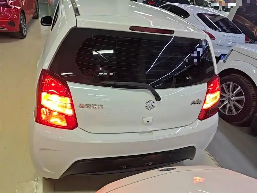 Alto 2013 1.0L Automatic Deluxe — миниатюра 6