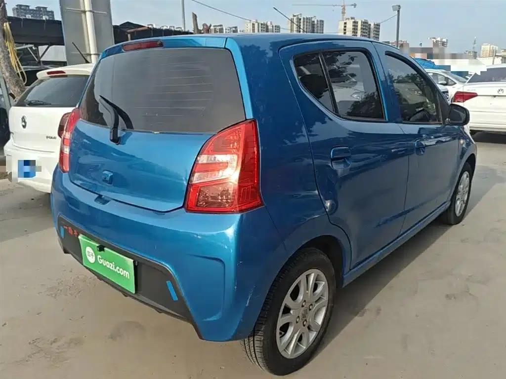 Alto 2013 1.0L Manual Deluxe — миниатюра 7