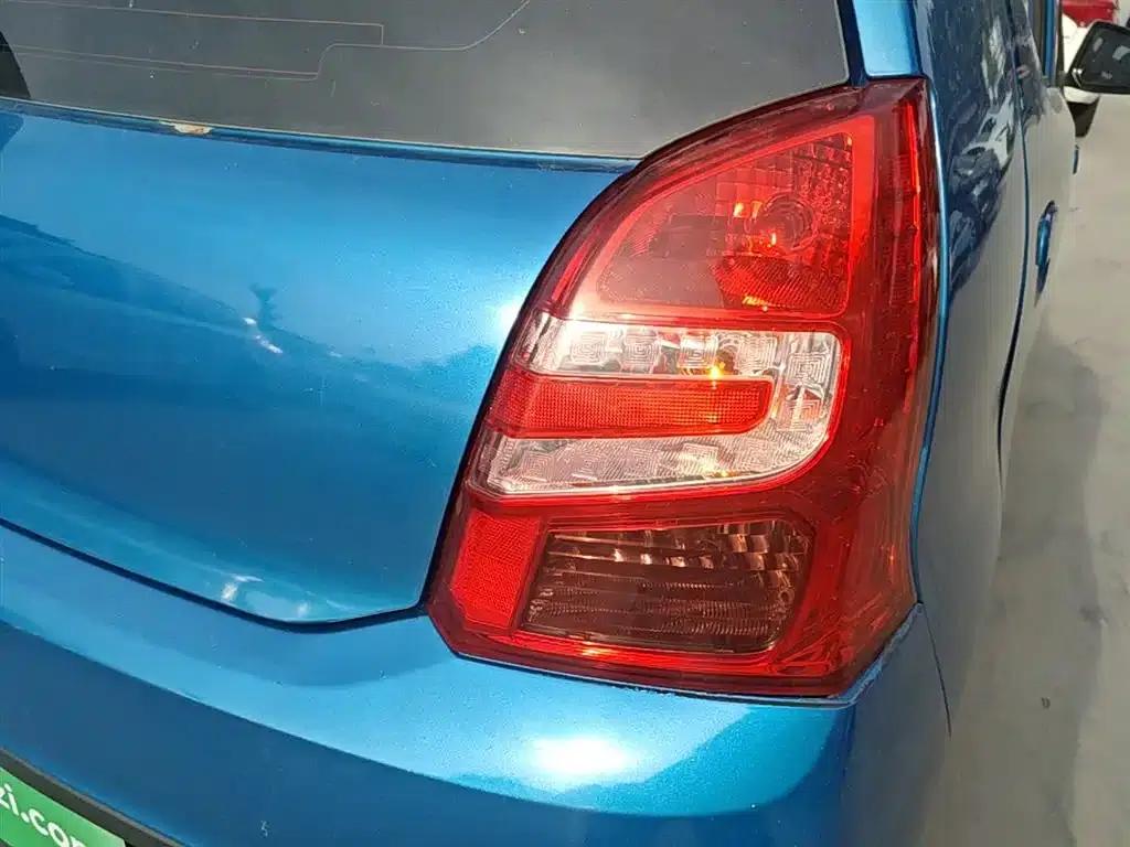 Alto 2013 1.0L Manual Deluxe — миниатюра 8
