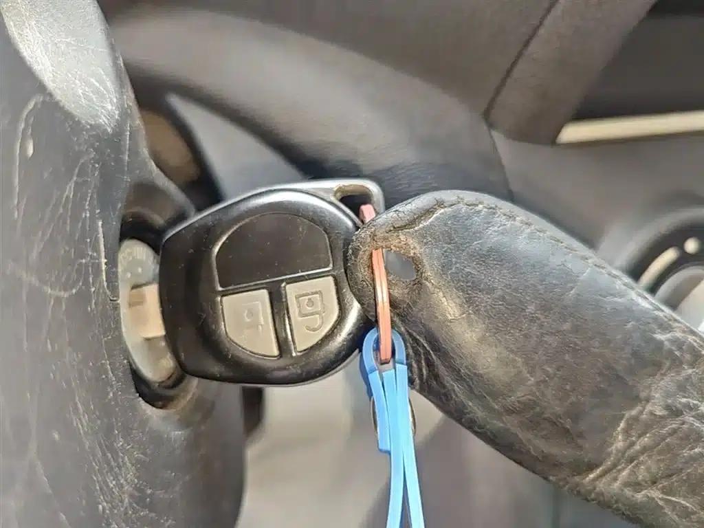 Alto 2013 1.0L Manual Deluxe — миниатюра 9