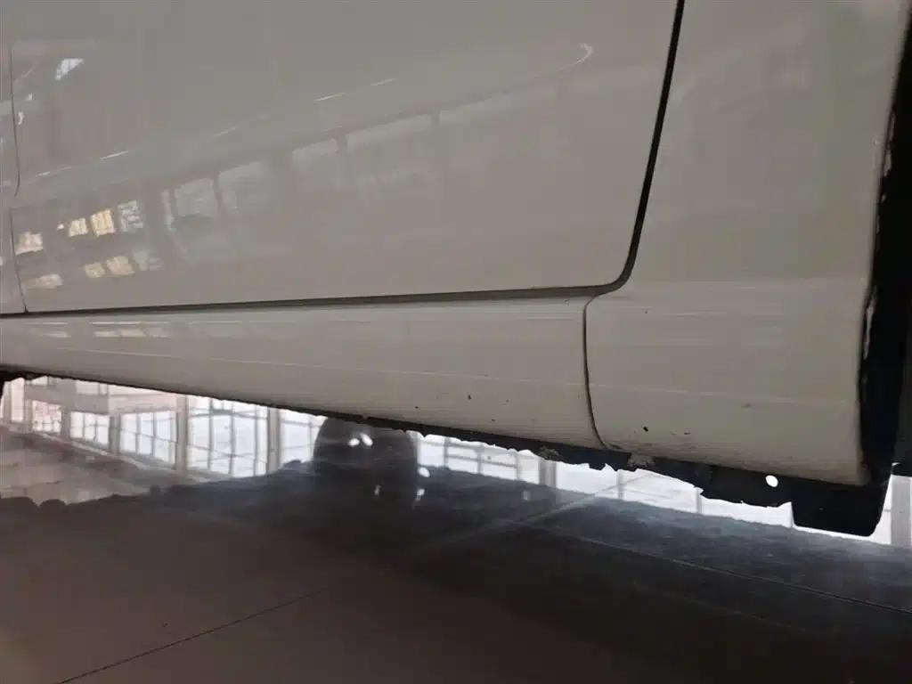 Alto 2016 1.0L Automatic Luxury Dynamic Edition — миниатюра 21