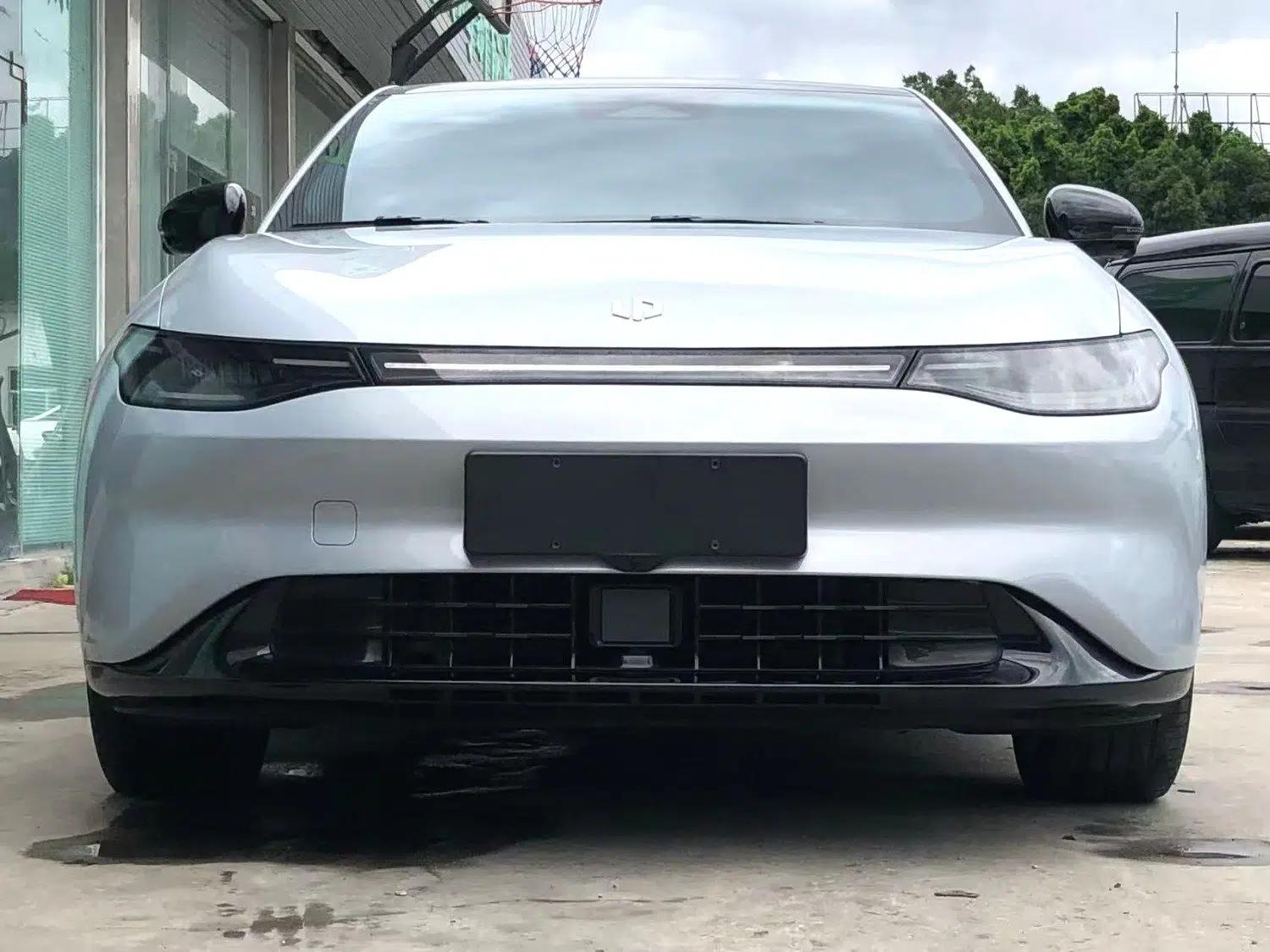Leapmotor C01 2024 Pure Electric 525 Comfort Edition — миниатюра 3