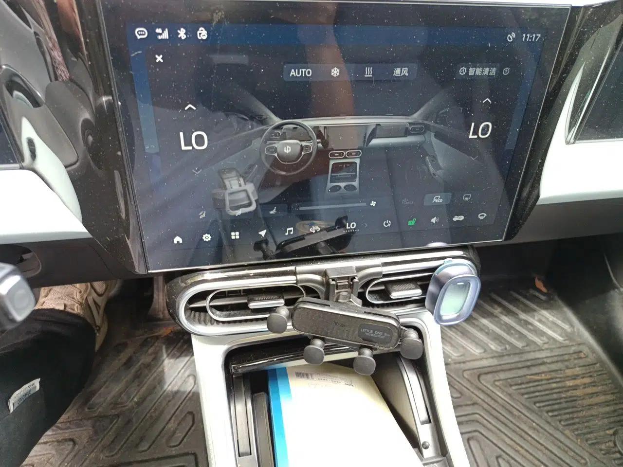 Leapmotor C01 2023 525 Comfort Edition — миниатюра 14