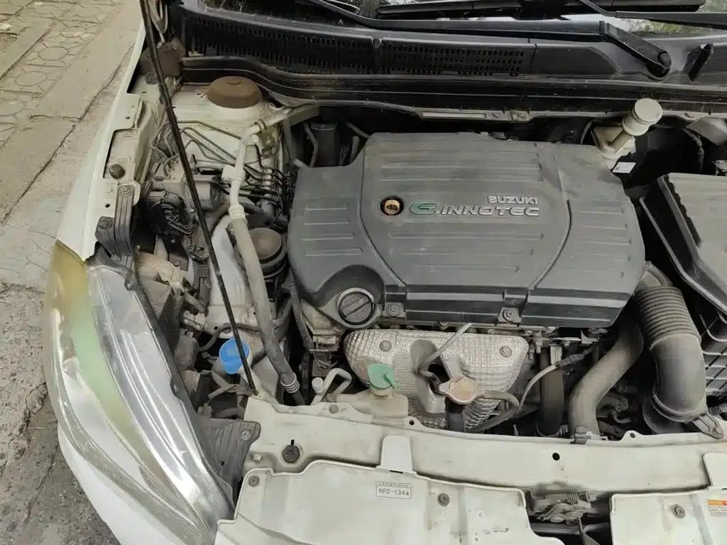 Vitara 2014 1.6L CVT 2WD Elite — миниатюра 23