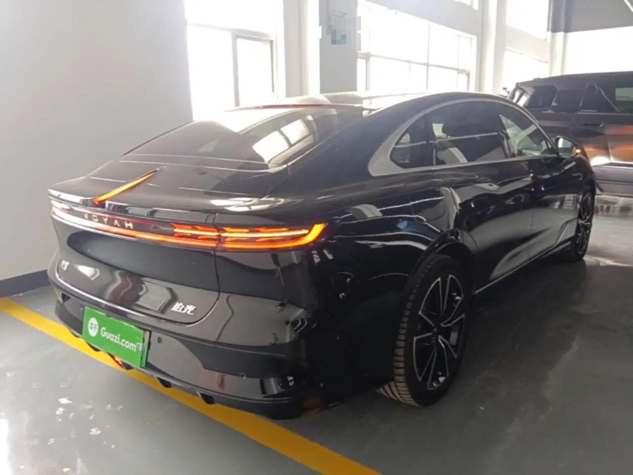 VOYAH PASSION 2024 PHEV Four-Wheel Drive Ultra-Long Range Flagship Model — миниатюра 4