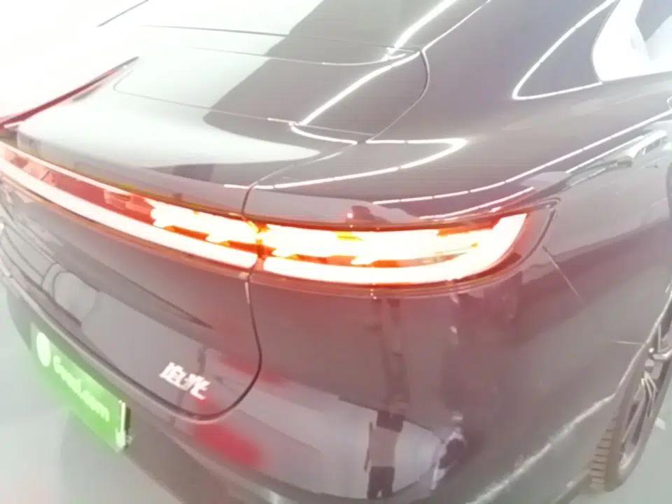 VOYAH PASSION 2024 PHEV Four-Wheel Drive Ultra-Long Range Flagship Model — миниатюра 8