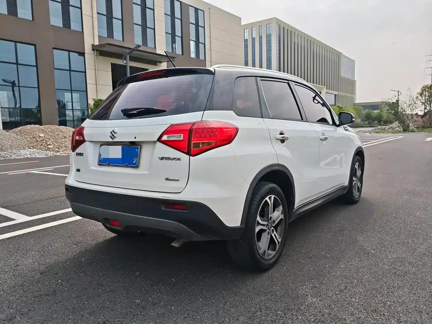 Vitara 2016 1.4T Automatic 2WD Luxury — миниатюра 4