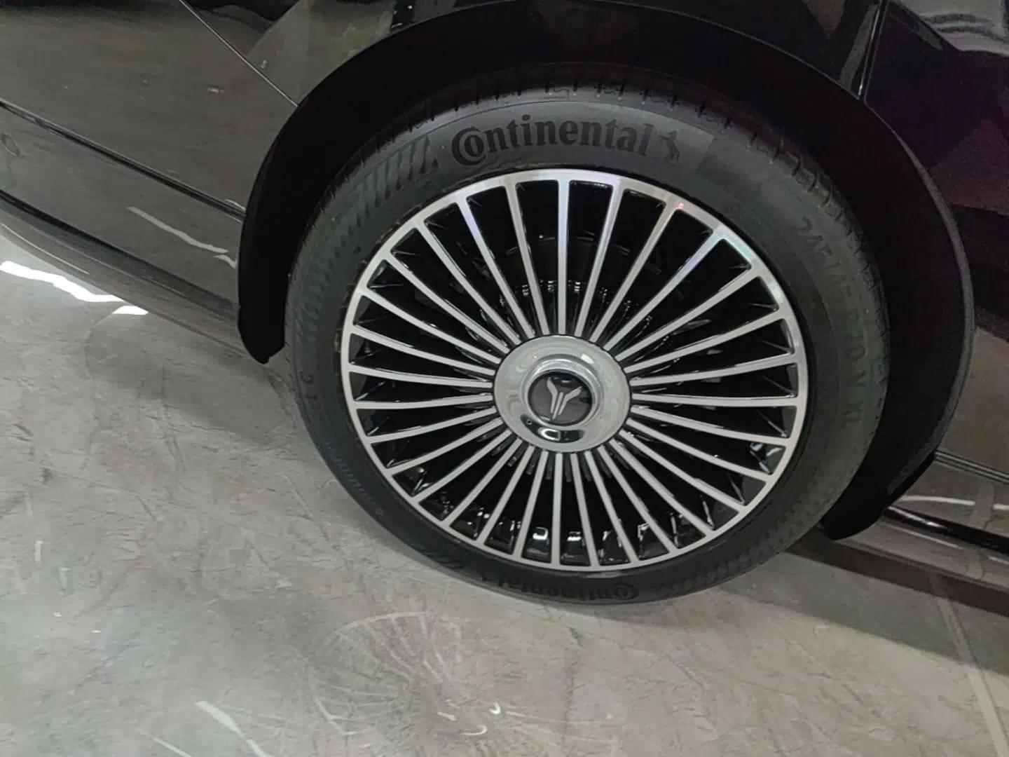 VOYAH Lantu Chiguang L 2026 Four-Wheel-Drive Ultra — миниатюра 10