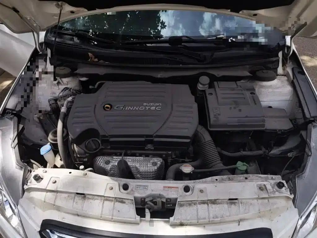 Ciaz 2015 1.6L Automatic Comfort Edition — миниатюра 17