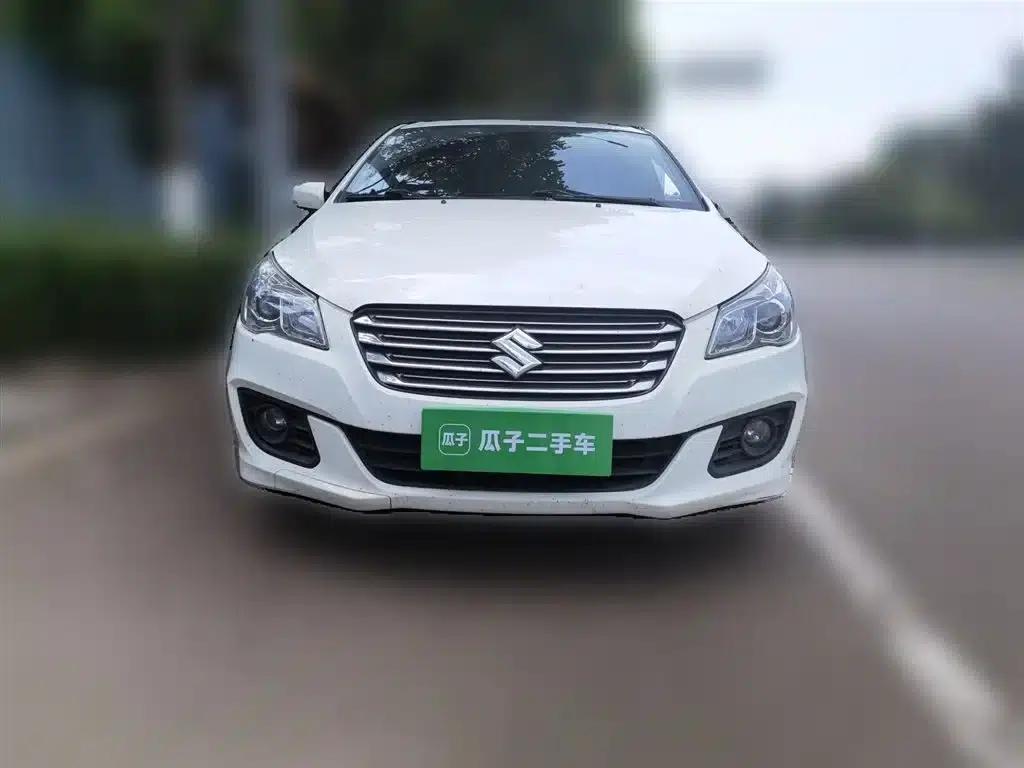 Ciaz 2015 1.6L Automatic Comfort Edition — миниатюра 3