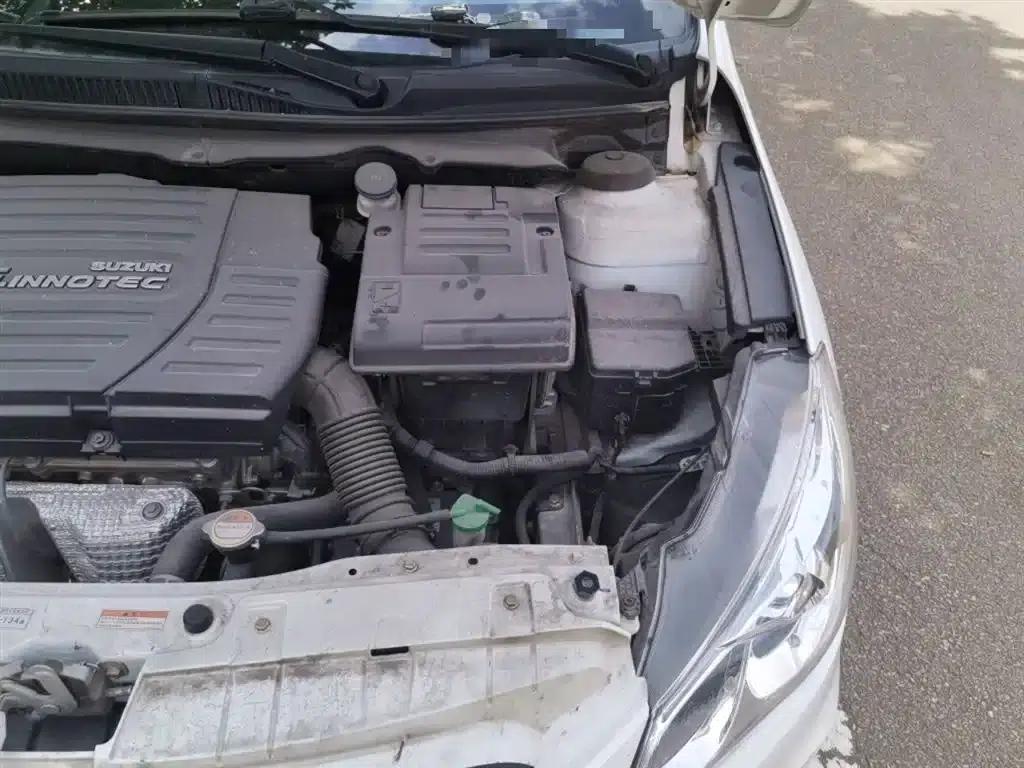 Ciaz 2015 1.6L Automatic Comfort Edition — миниатюра 24