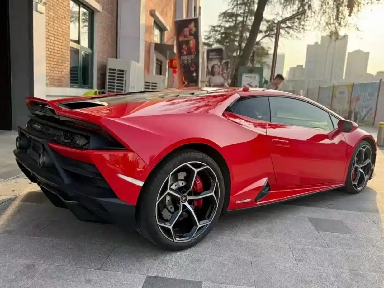 Huracán 2020 Huracán EVO RWD — миниатюра 5