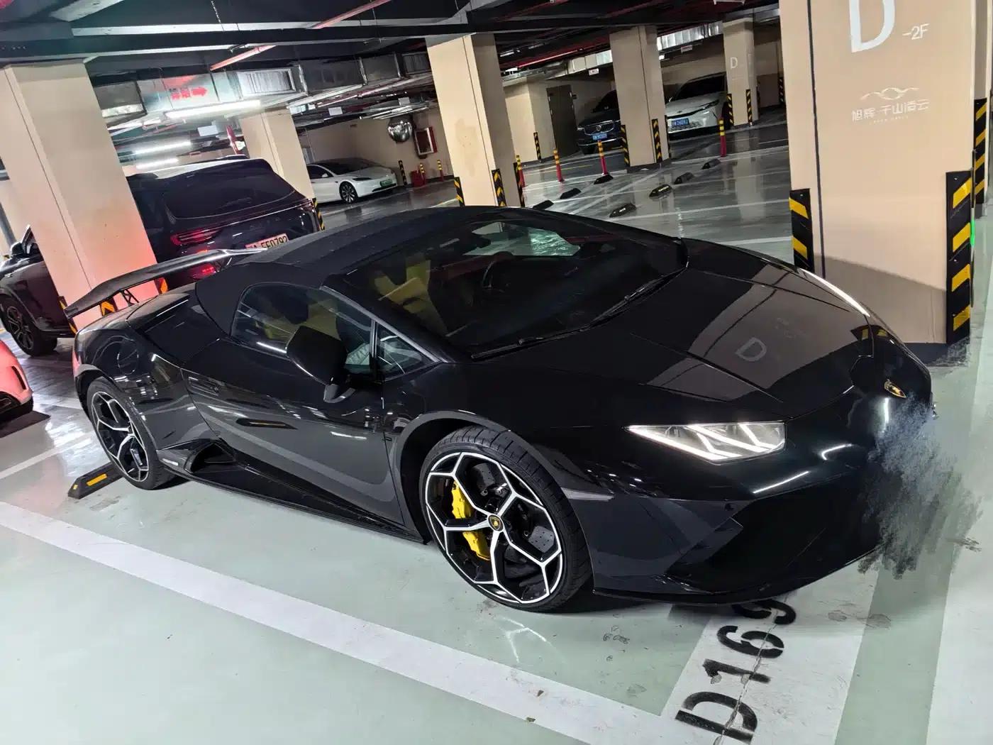 Huracán 2020 Huracán EVO RWD — миниатюра 2