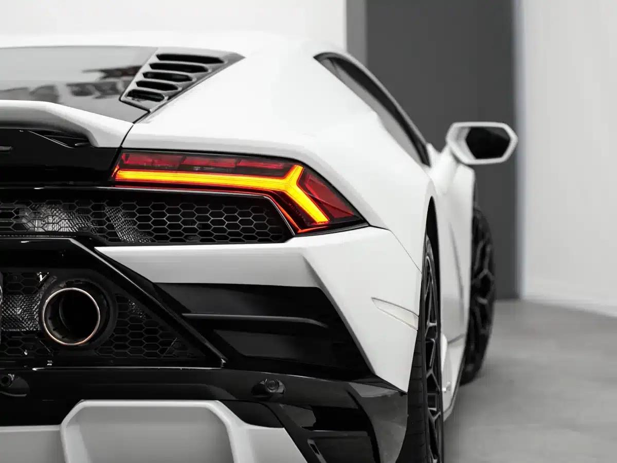 Huracán 2020 Huracán EVO RWD — миниатюра 11