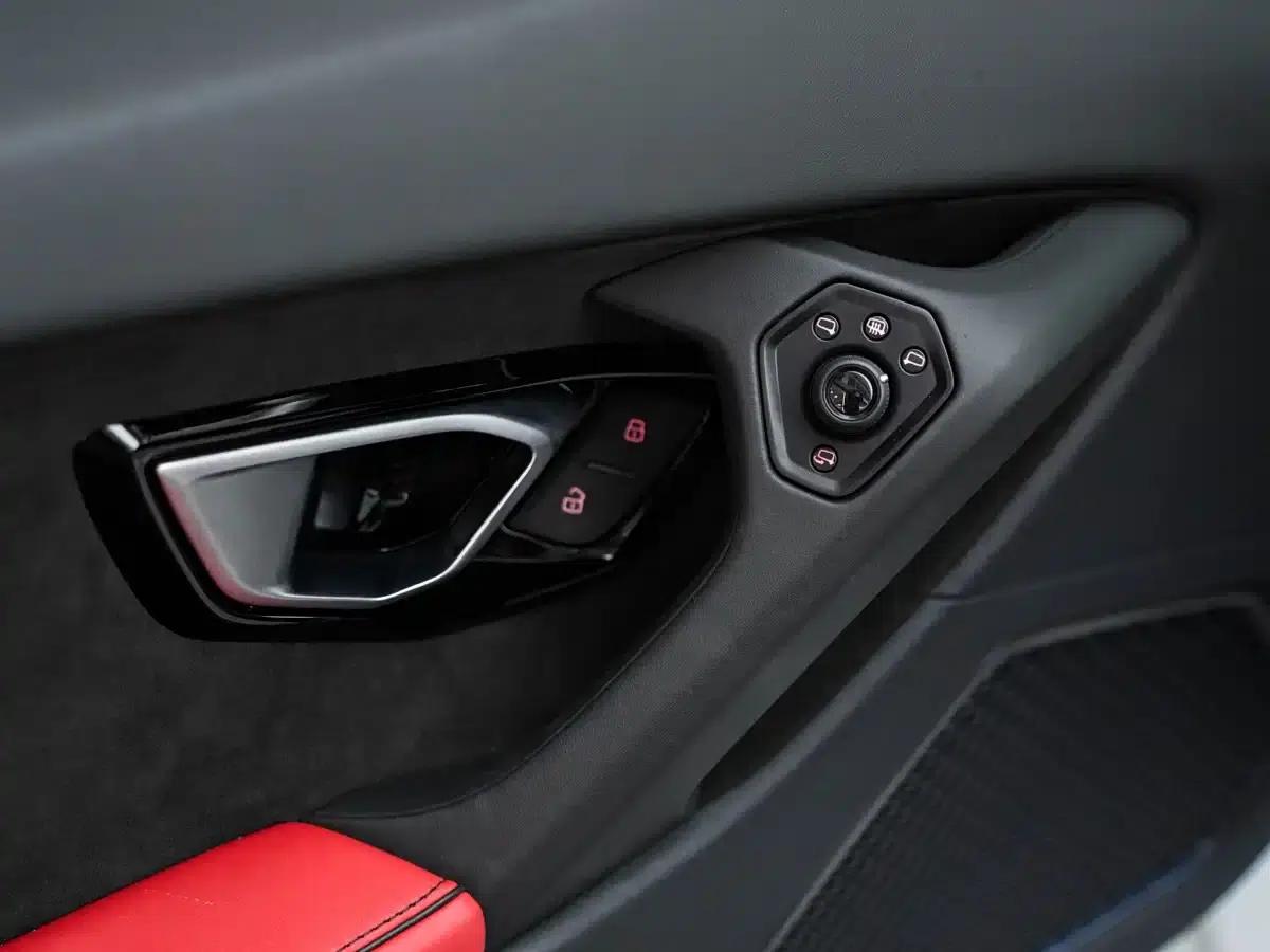 Huracán 2020 Huracán EVO RWD — миниатюра 19