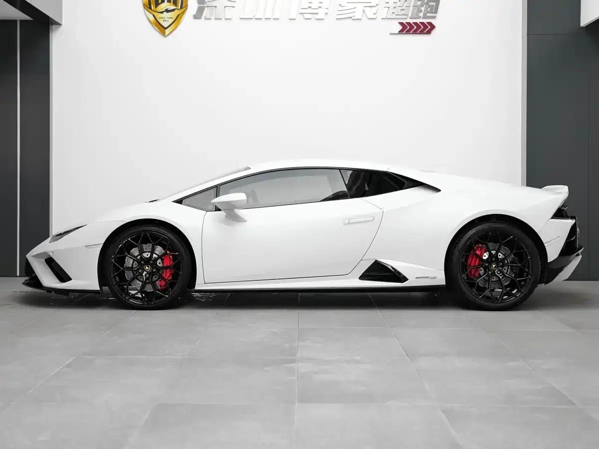 Huracán 2020 Huracán EVO RWD — миниатюра 4