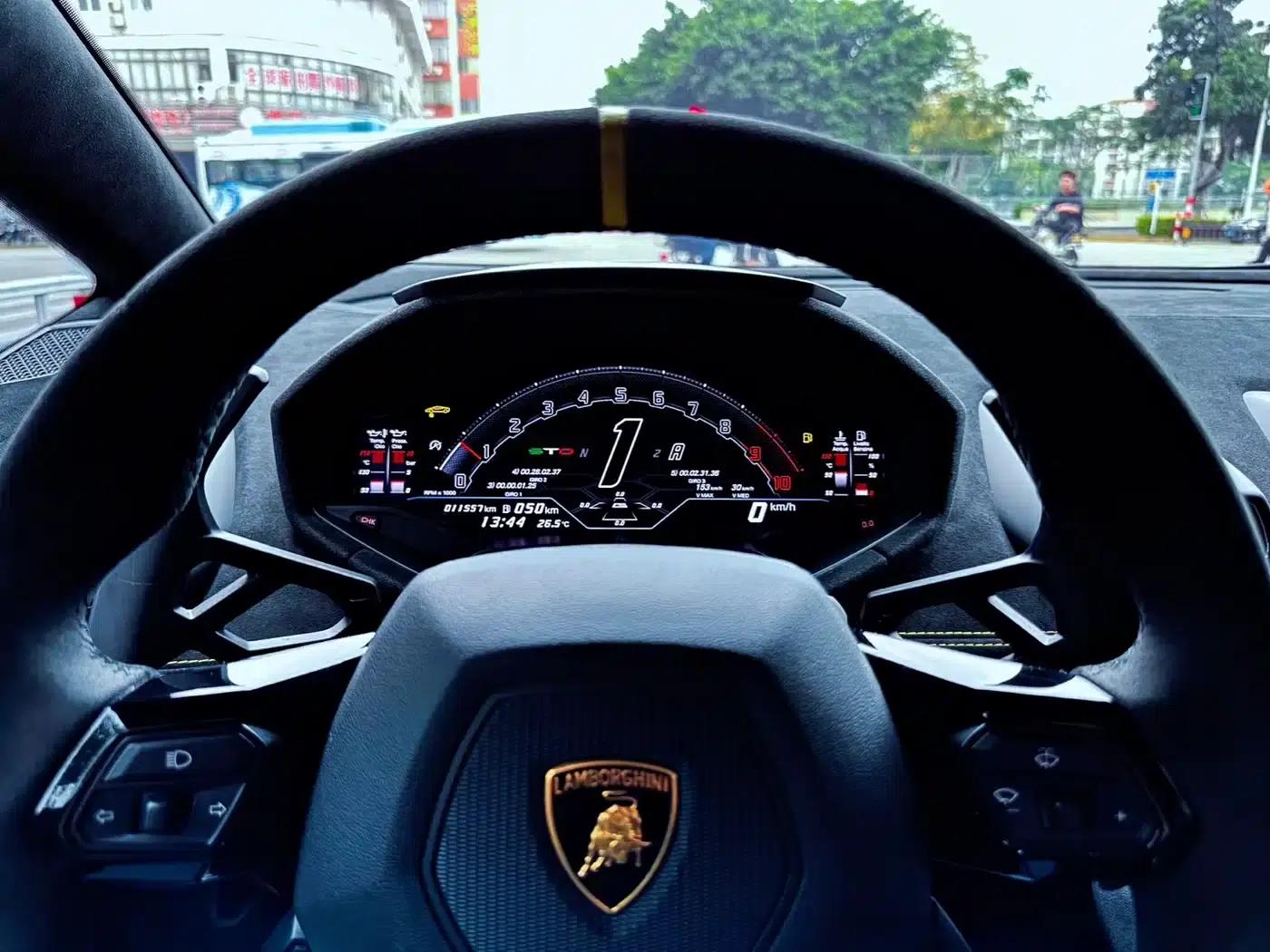 2021 Huracán STO — миниатюра 8