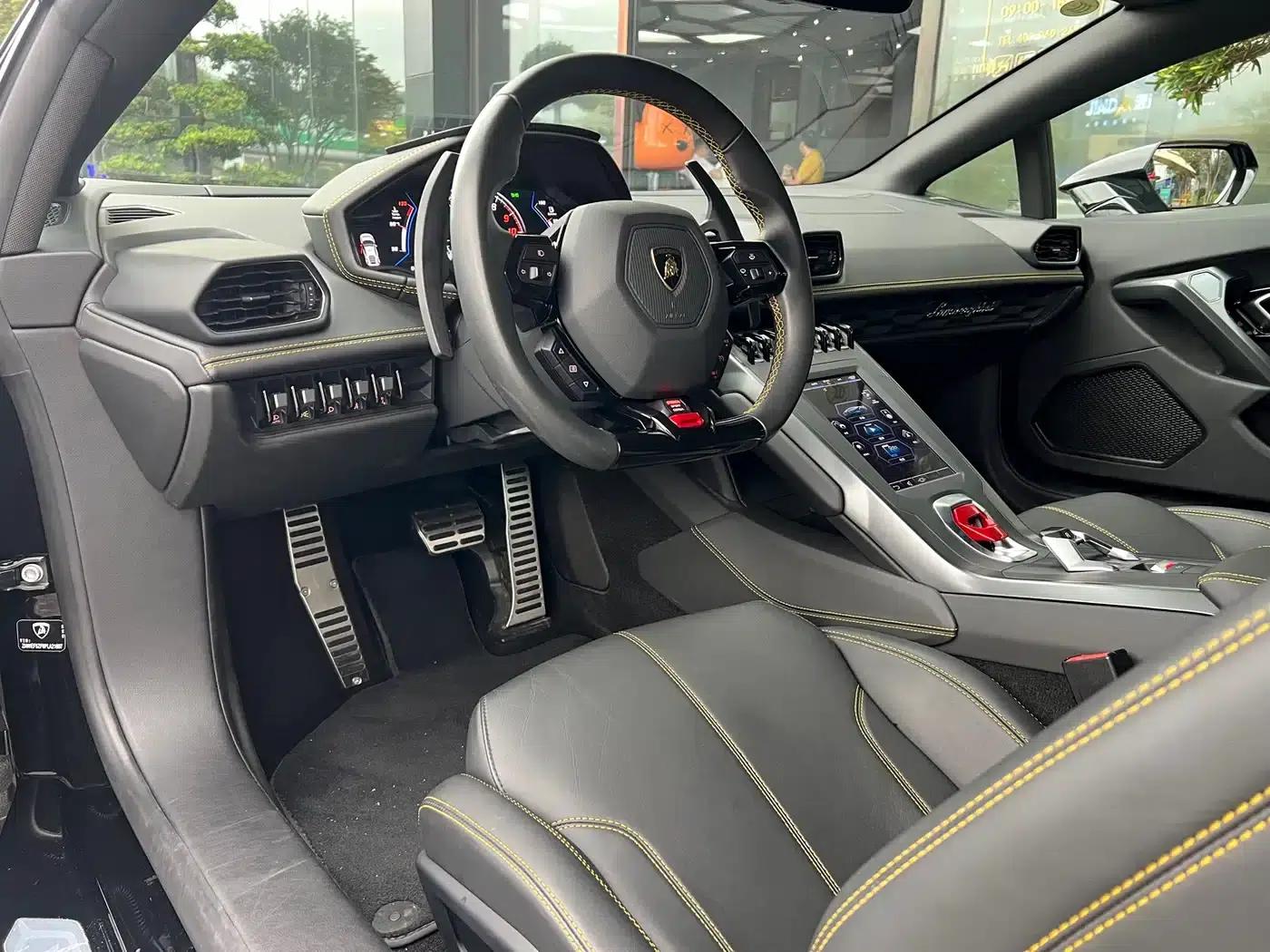 Huracán 2020 Huracán EVO RWD — миниатюра 2