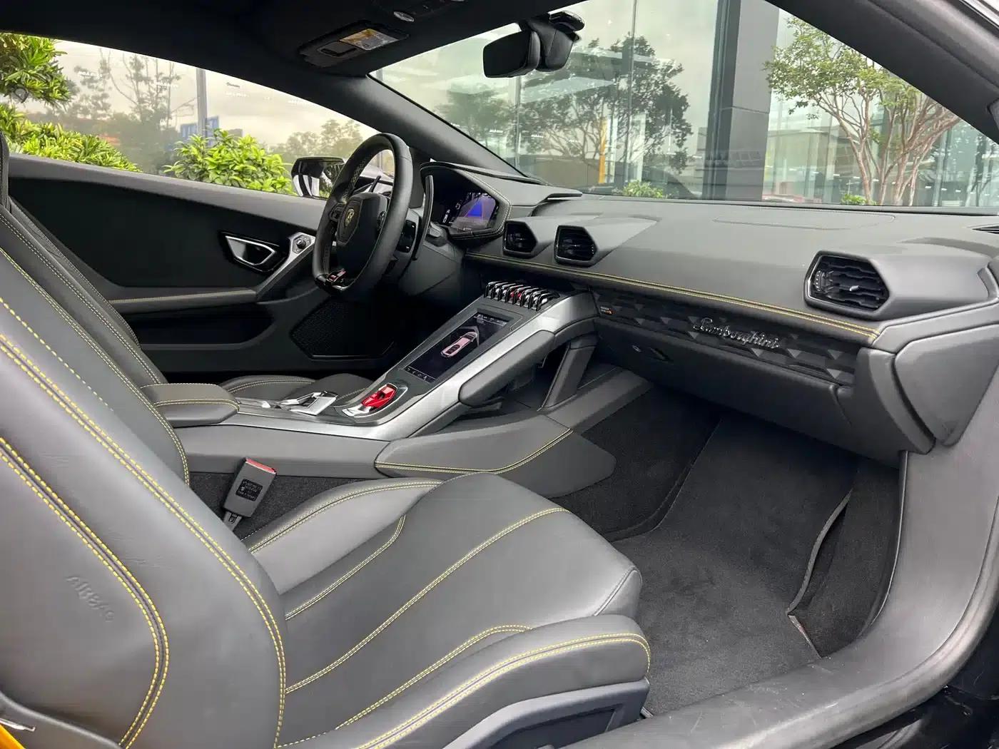 Huracán 2020 Huracán EVO RWD — миниатюра 4