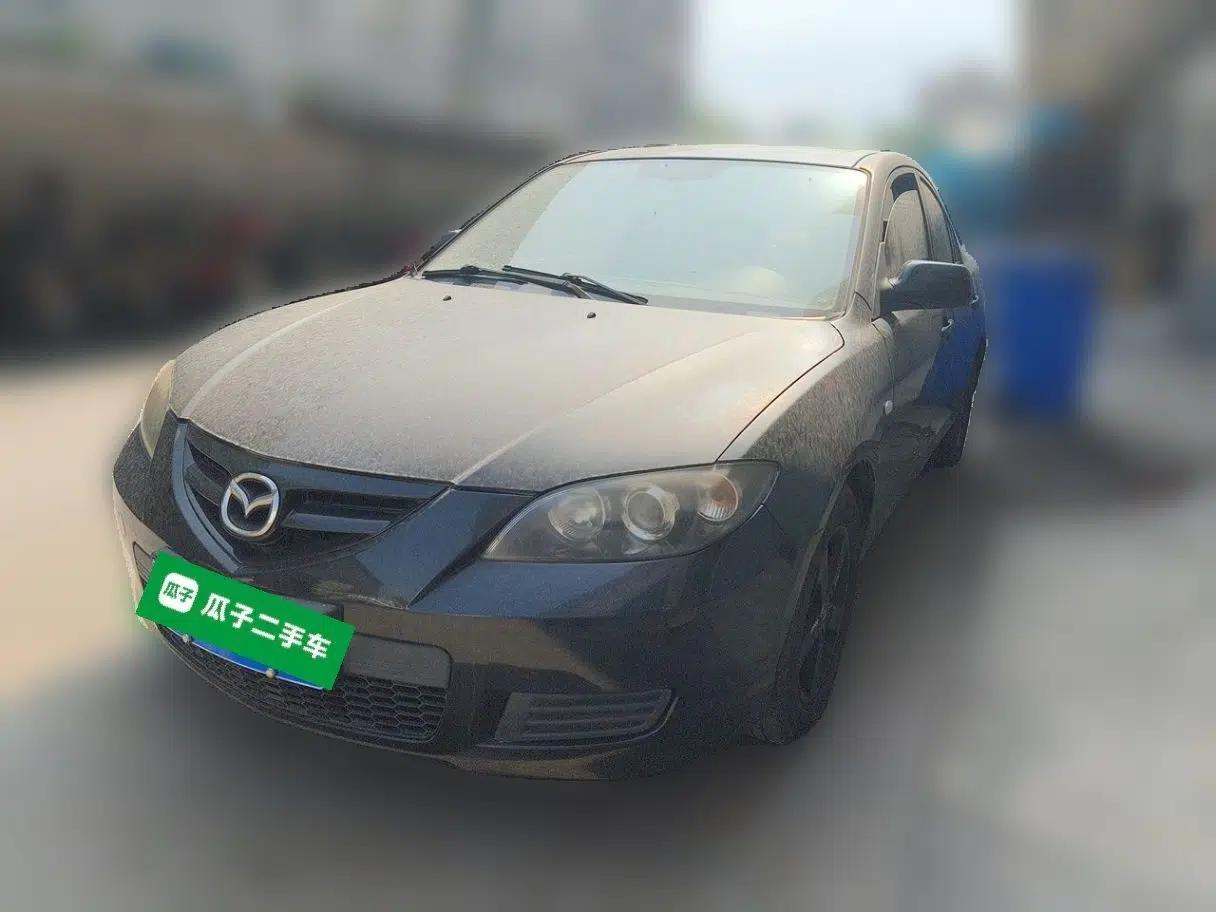 Mazda 3 2012 1.6L Manual Classic Special Offer — миниатюра 1