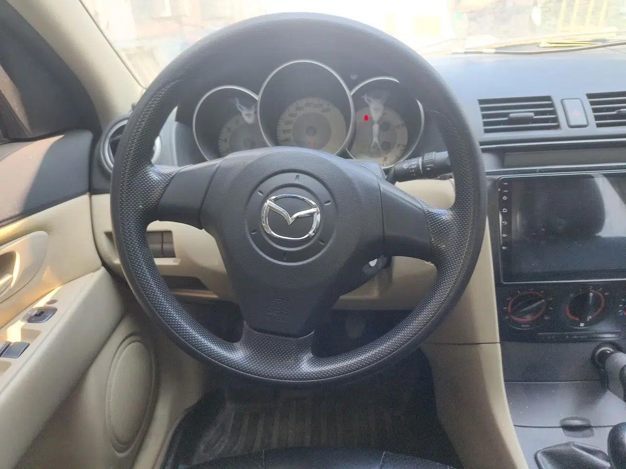 Mazda 3 2012 1.6L Manual Classic Special Offer — миниатюра 11