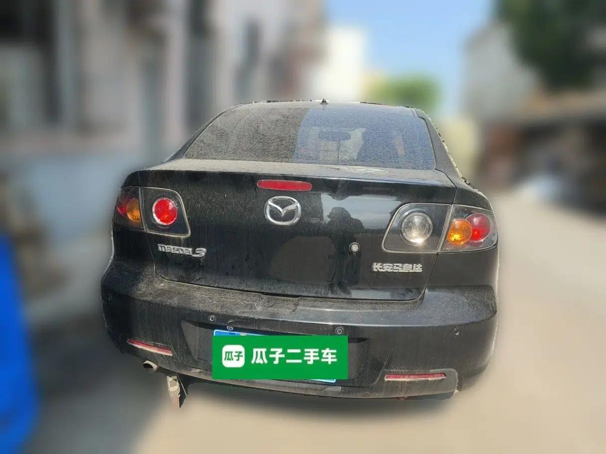 Mazda 3 2012 1.6L Manual Classic Special Offer — миниатюра 5