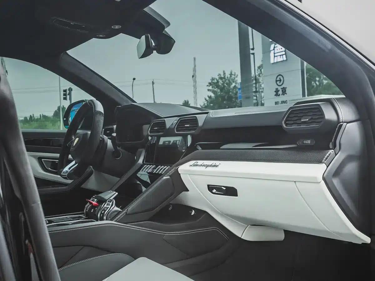 2021 Urus 4.0T V8 — миниатюра 7