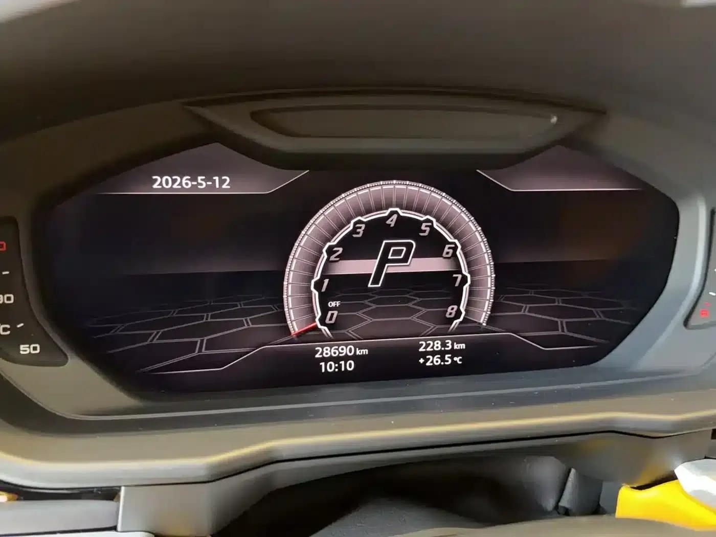 2021 Urus 4.0T V8 — миниатюра 16