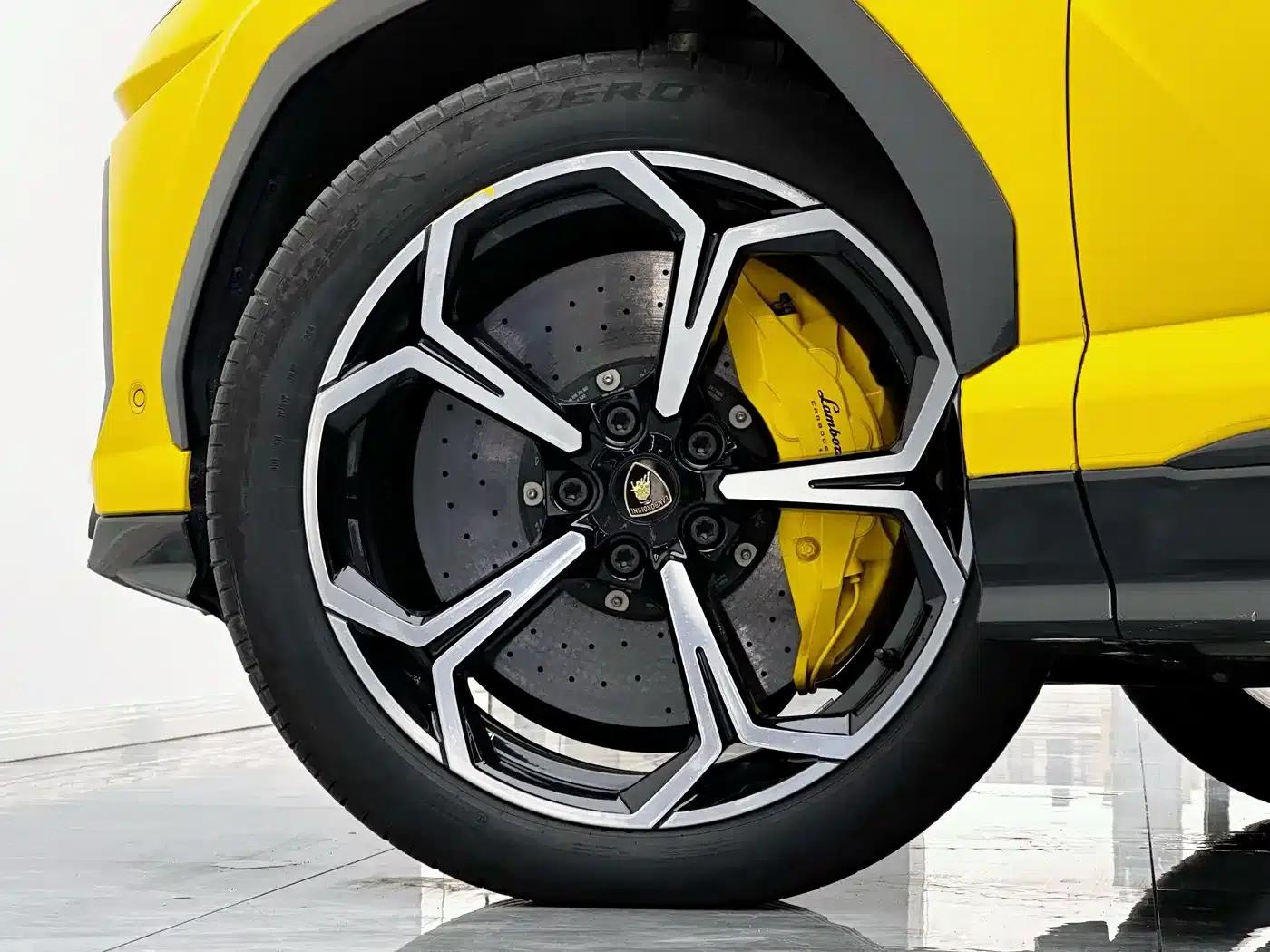 2021 Urus 4.0T V8 — миниатюра 8