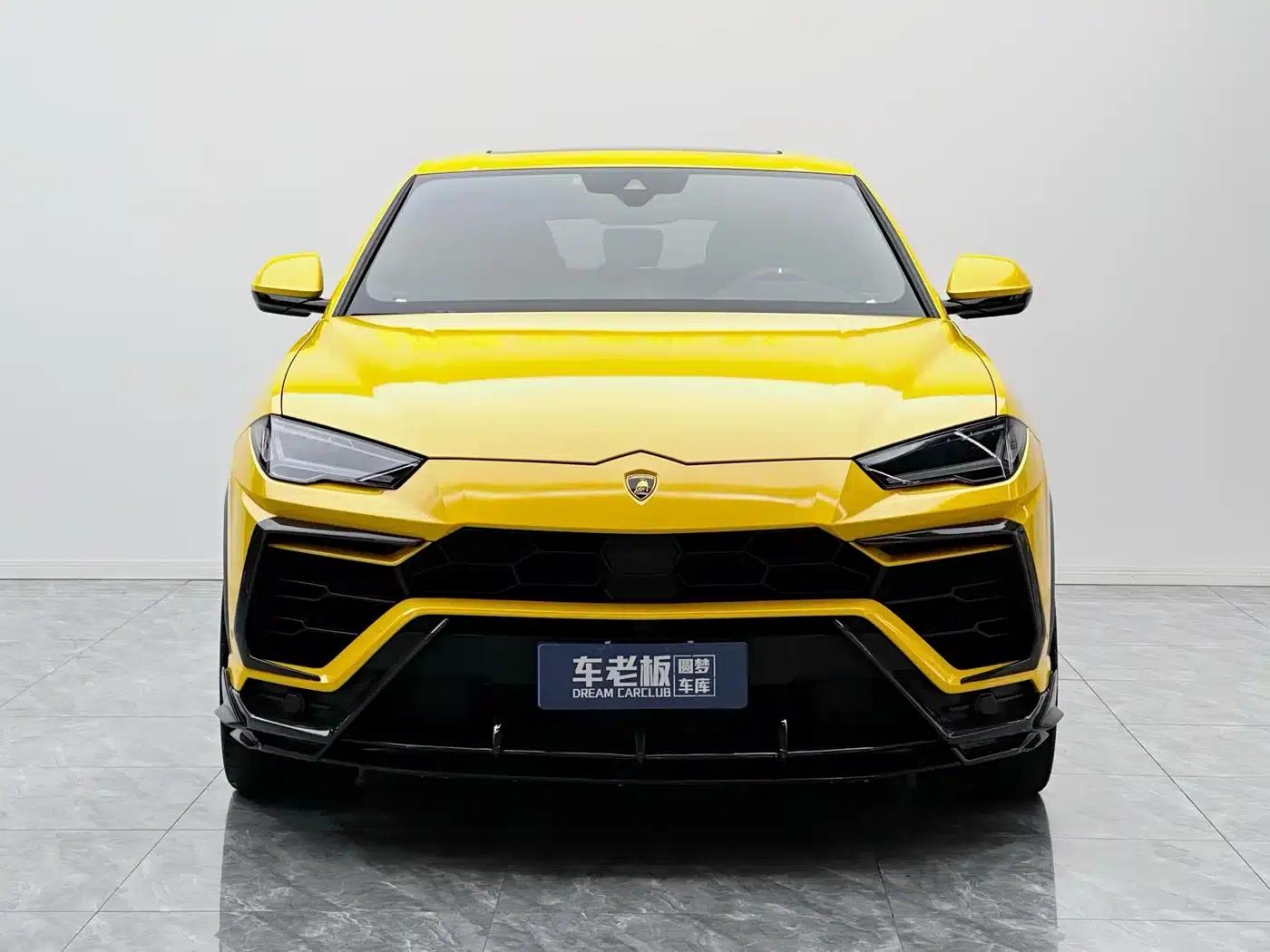 2021 Urus 4.0T V8 — миниатюра 2