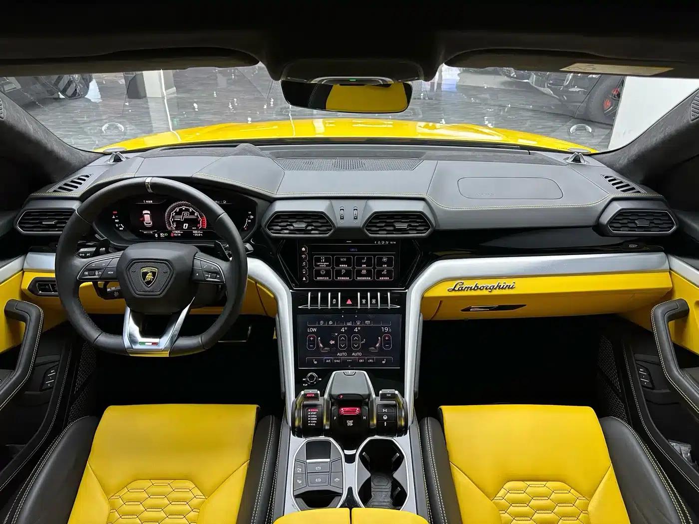 2021 Urus 4.0T V8 — миниатюра 6