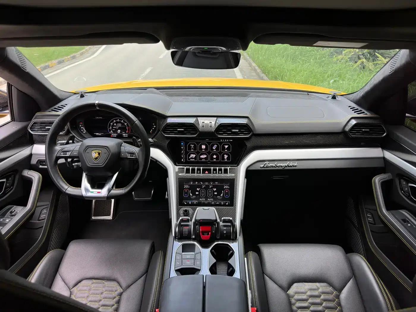 2021 Urus 4.0T V8 — миниатюра 5
