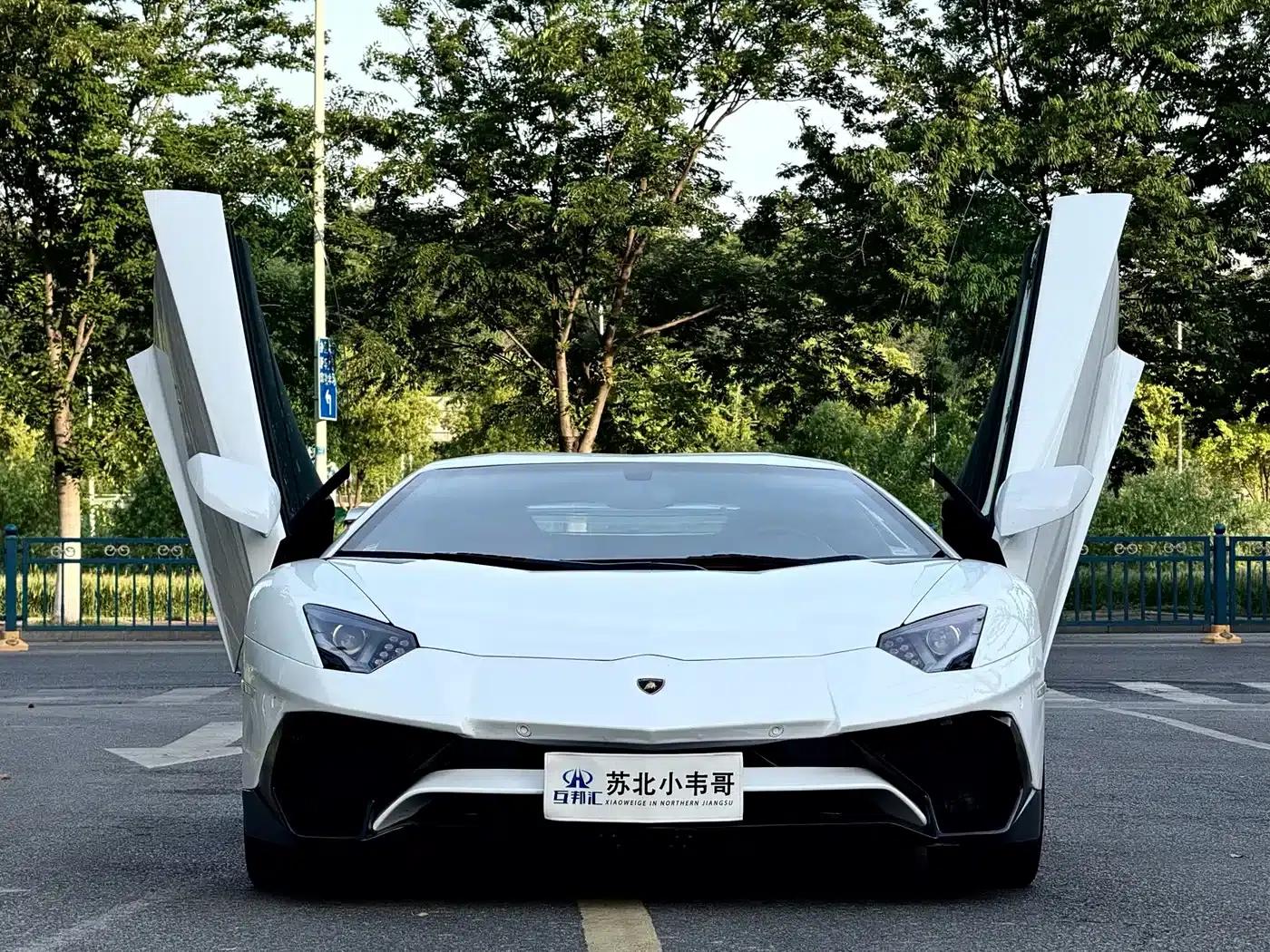 2011 Aventador LP 700-4 — миниатюра 1