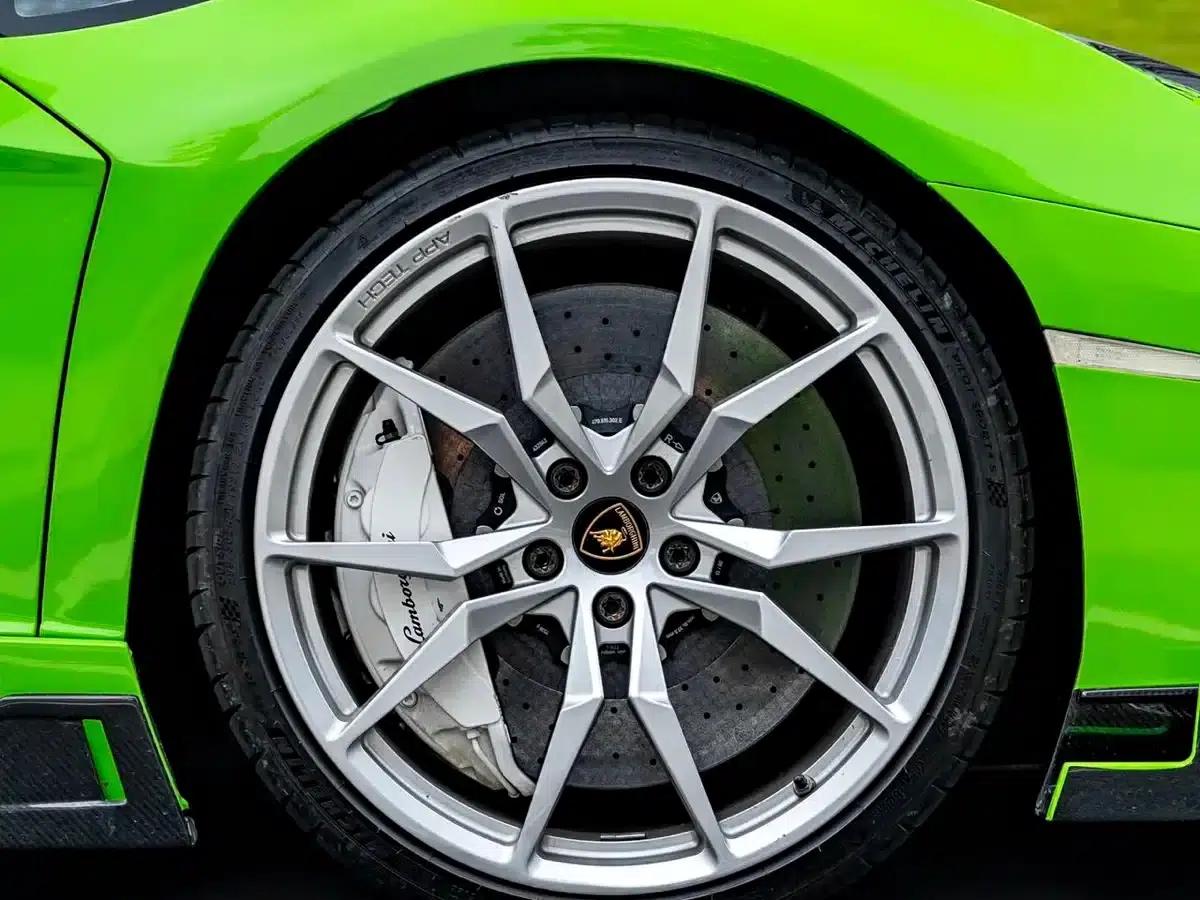 2013 Aventador LP 700-4 Roadster — миниатюра 22