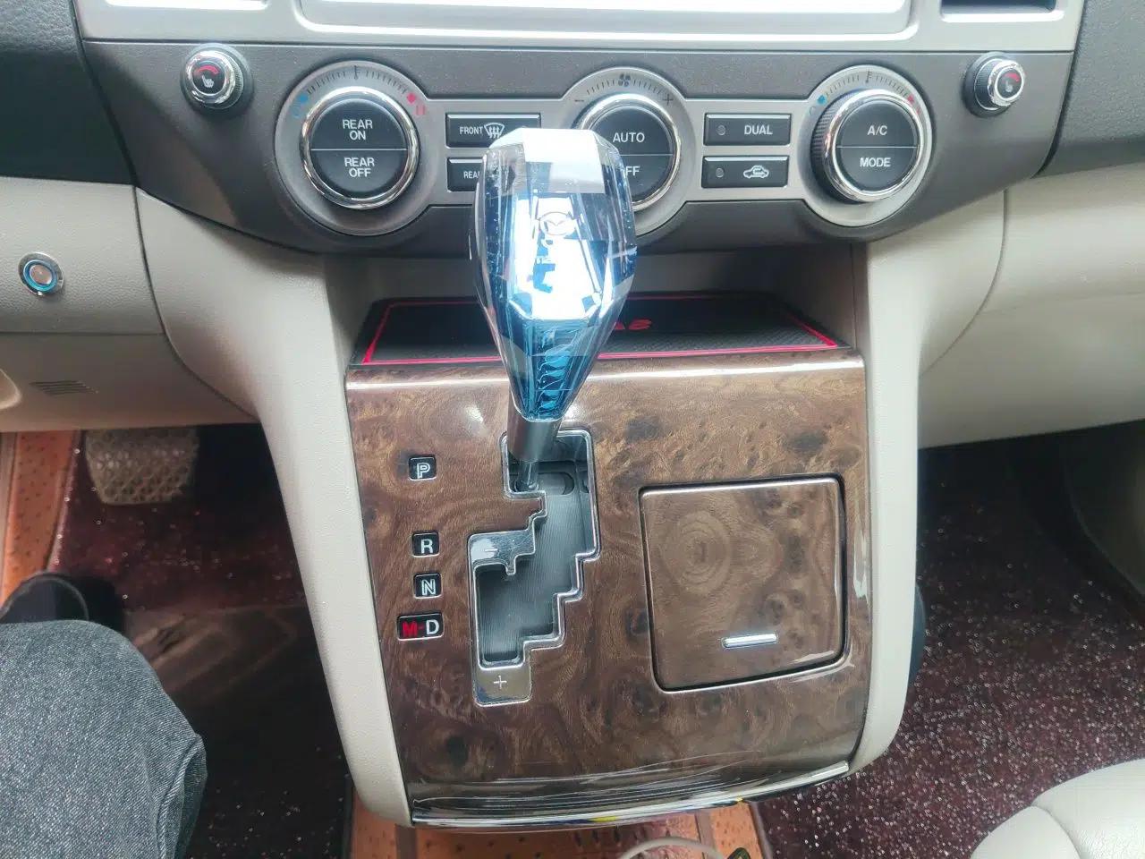 Mazda 8 2011 2.3L Ultimate Edition — миниатюра 15